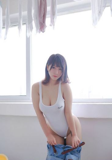 欧美丰满美女_国产剧HD在线观看