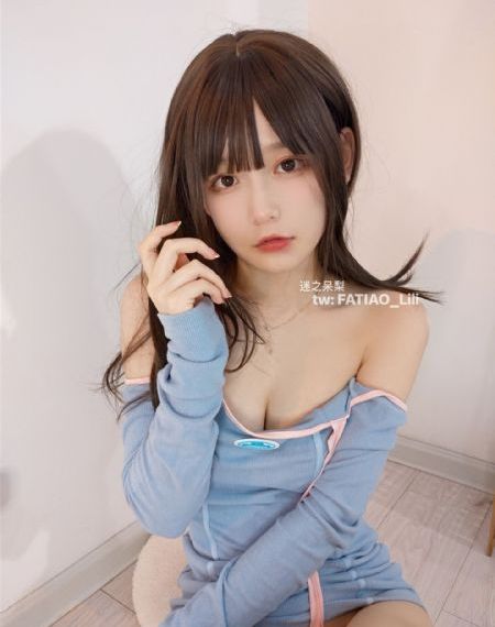 国产片关于直播的电影_HD完整在线观看