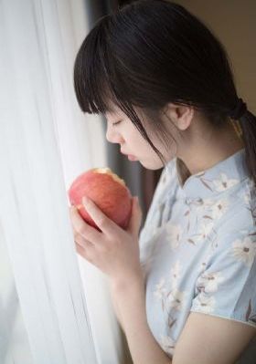欧美高大丰满女人_在线观看