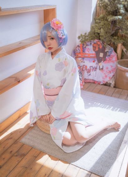 日韩aaaa片毛片少妇_720电影在线观看
