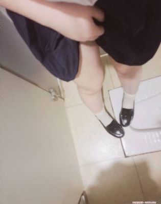 人妻综合一区二区三区_DVD高清在线观看
