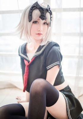 欧美嫰妞爱黑炮_高清高清完整版