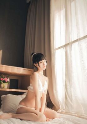 欧美配饰_1080P高清在线观看